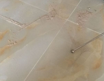白城市瓷砖空鼓维修公司分享粘合剂选择不当在瓷砖铺贴过程中可能导致以下问题